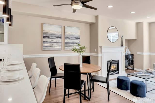 Property photo for 6831 NE 170th Street #206, Kenmore photo 5