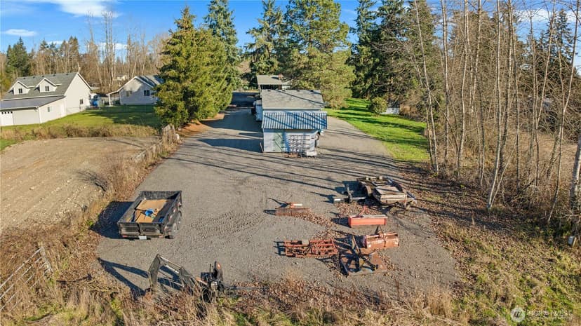 Property photo for 12318 34th Avenue E, Tacoma photo 31