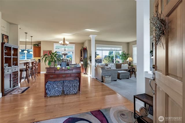 Property photo for 7228 Rosemount Circle, Tacoma photo 2