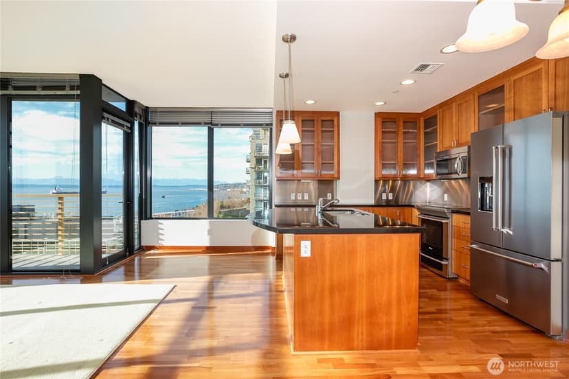 Property photo for 2716 Elliott Avenue #900, Seattle photo 8