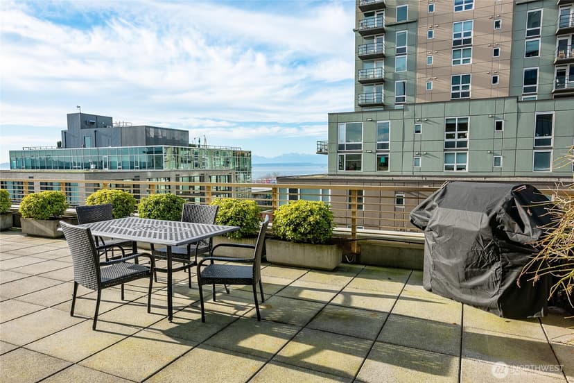Property photo for 2716 Elliott Avenue #900, Seattle photo 20