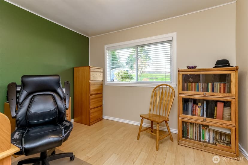Property photo for 6214 75th Street W, Lakewood photo 22