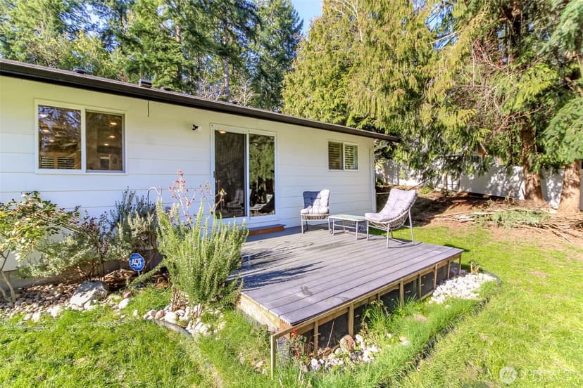 Property photo for 955 California Avenue SE, Port Orchard photo 22