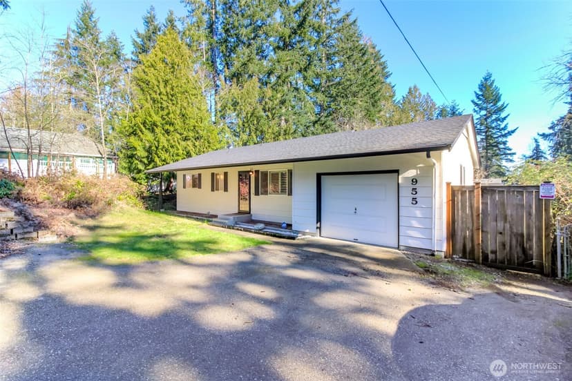 Property photo for 955 California Avenue SE, Port Orchard photo 33