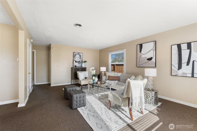 Property photo for 8725 121st Street SW, Lakewood photo 3