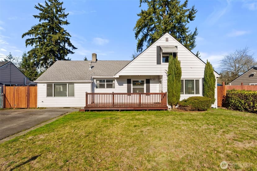Property photo for 8725 121st Street SW, Lakewood