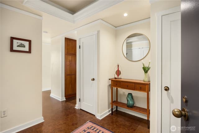 Property photo for 1107 1st Avenue #602, Seattle photo 4
