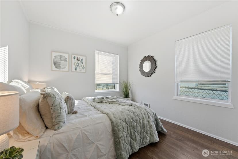 Property photo for 7359 16th Avenue SW, Seattle photo 6