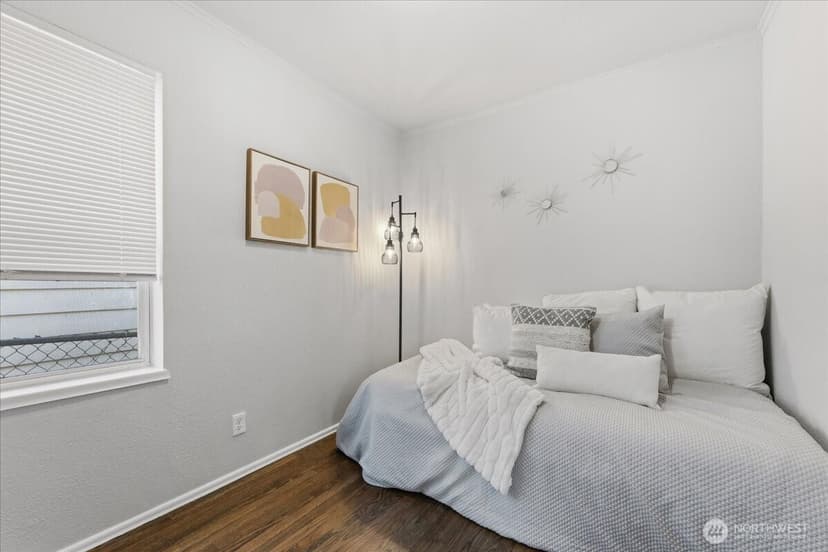 Property photo for 7359 16th Avenue SW, Seattle photo 9