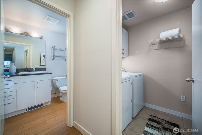 Property photo for 1 Broadway #211, Tacoma photo 17