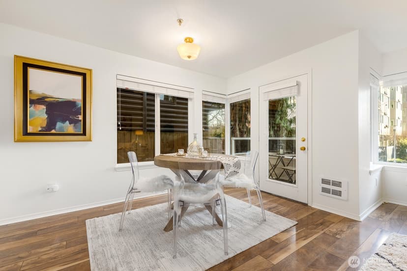 Property photo for 2024 NW 57th Street ##102, Seattle photo 9