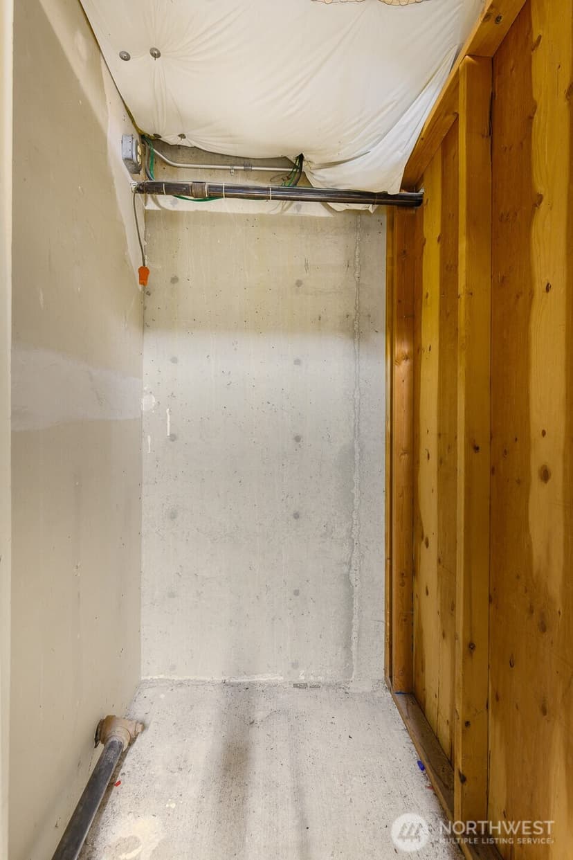 Property photo for 2024 NW 57th Street ##102, Seattle photo 32