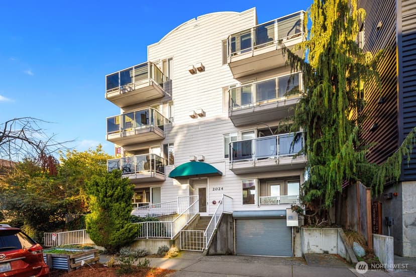 Property photo for 2024 NW 57th Street ##102, Seattle photo 33