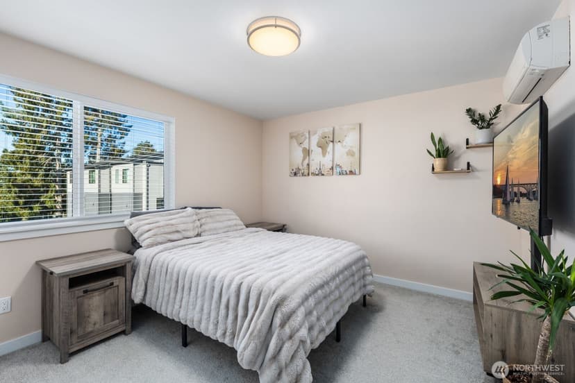 Property photo for 18124 1st Place SW, Normandy Park photo 21