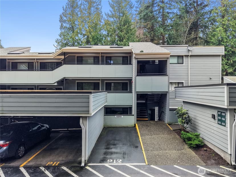 Property photo for 13735 15th Avenue NE #A7, Seattle photo 27