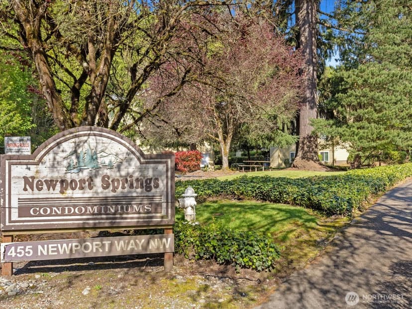 Property photo for 455 Newport Way NW #302, Issaquah photo 21