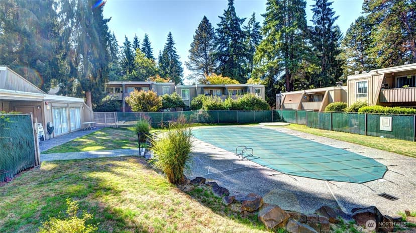 Property photo for 4807 180th Street SW #E105, Lynnwood photo 23
