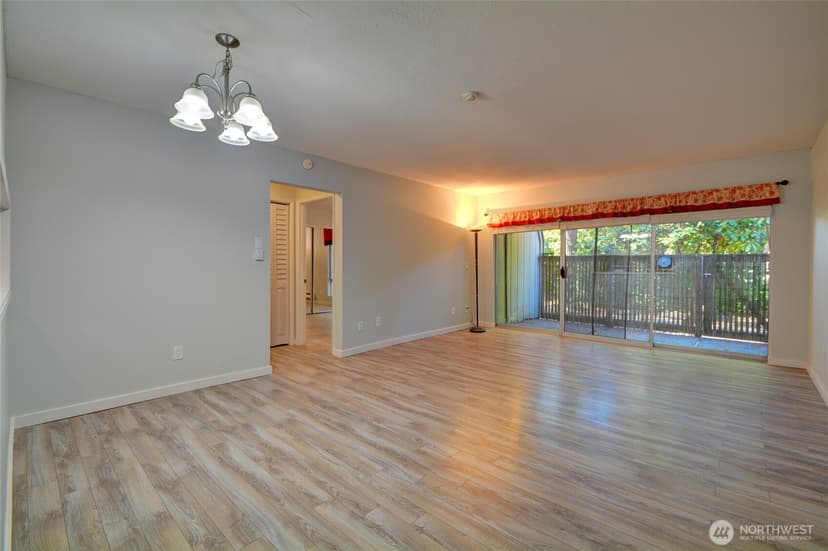 Property photo for 4807 180th Street SW #E105, Lynnwood photo 7