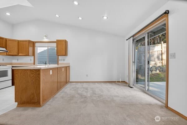 Property photo for 21622 120th Avenue SE, Kent photo 13