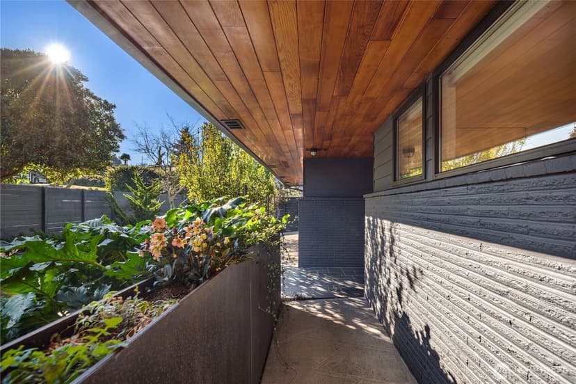 Property photo for 3350 58th Avenue SW, Seattle photo 32