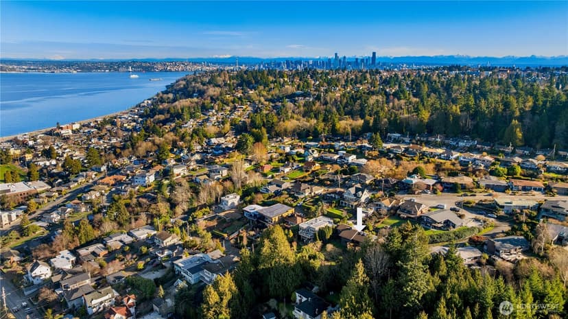 Property photo for 3350 58th Avenue SW, Seattle photo 36