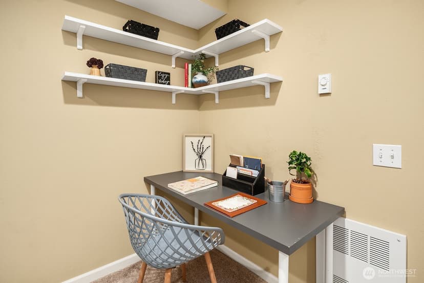 Property photo for 114 W Florentia Street #B, Seattle photo 16