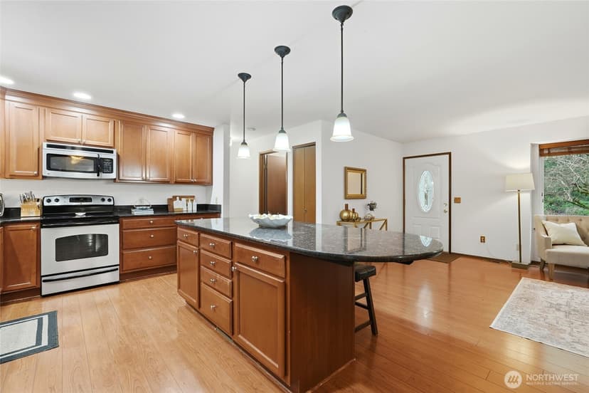 Property photo for 16008 Mink Road NE, Woodinville photo 8