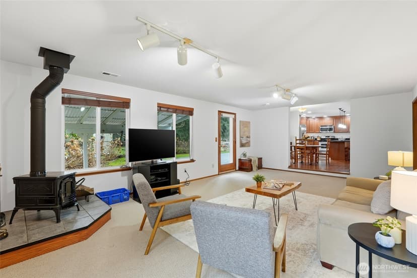 Property photo for 16008 Mink Road NE, Woodinville photo 15