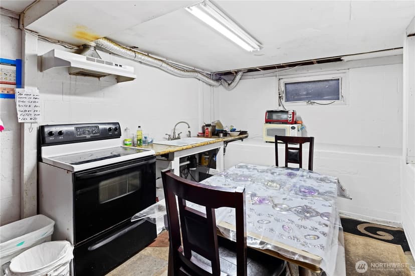 Property photo for 12206 1st Avenue S, Seattle photo 16
