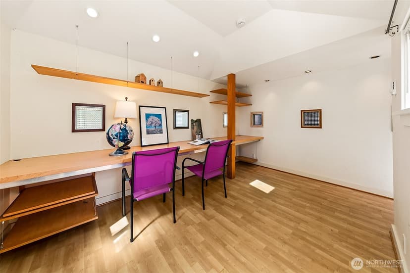 Property photo for 8403 32nd Avenue SW, Seattle photo 15