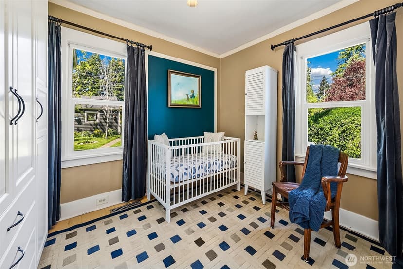 Property photo for 8403 32nd Avenue SW, Seattle photo 5