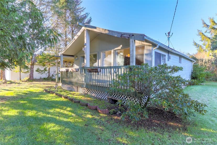 Property photo for 199 Wishkah Street SW, Ocean Shores photo 18