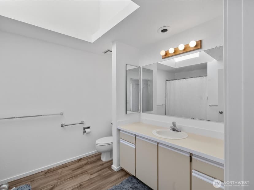 Property photo for 8225 212th Street SW #302, Edmonds photo 10