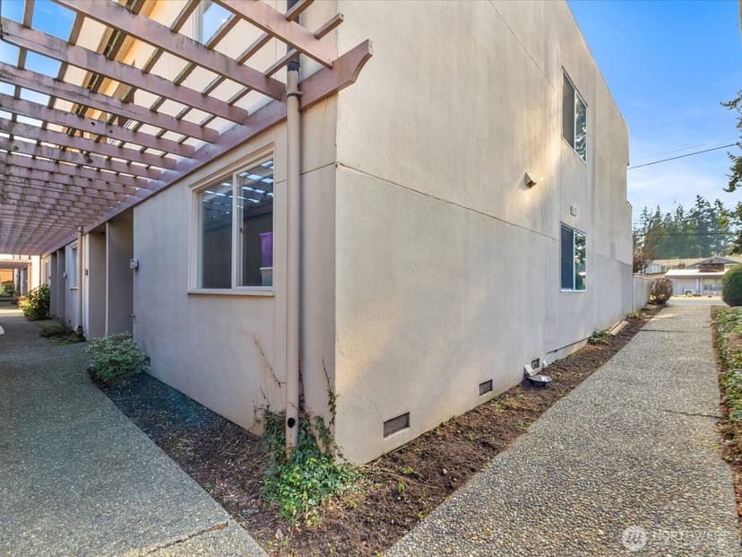 Property photo for 8225 212th Street SW #302, Edmonds photo 14