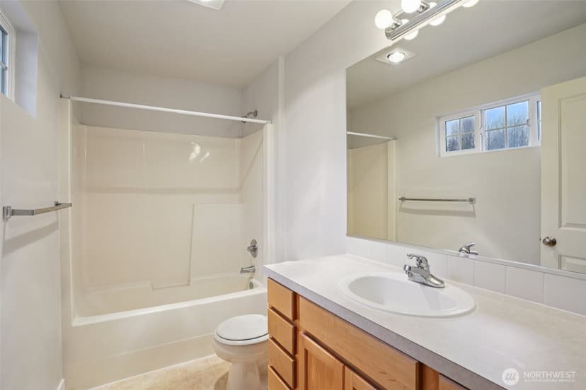 Property photo for 6474 Park Street E, Fife photo 20
