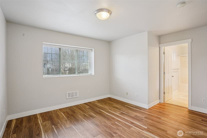 Property photo for 6474 Park Street E, Fife photo 19