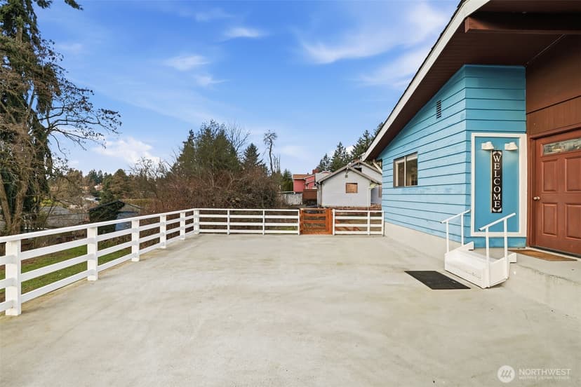 Property photo for 4510 S 184th Street, SeaTac photo 5