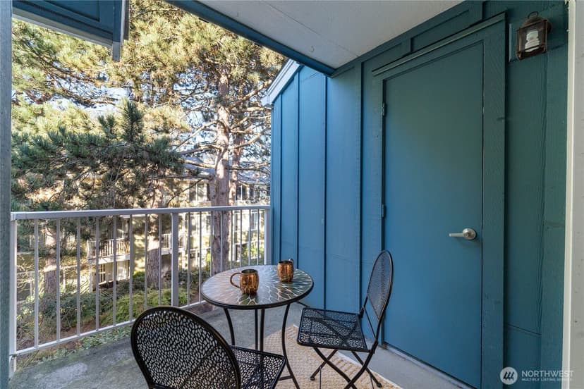 Property photo for 300 N 130th Street #5302, Seattle photo 11