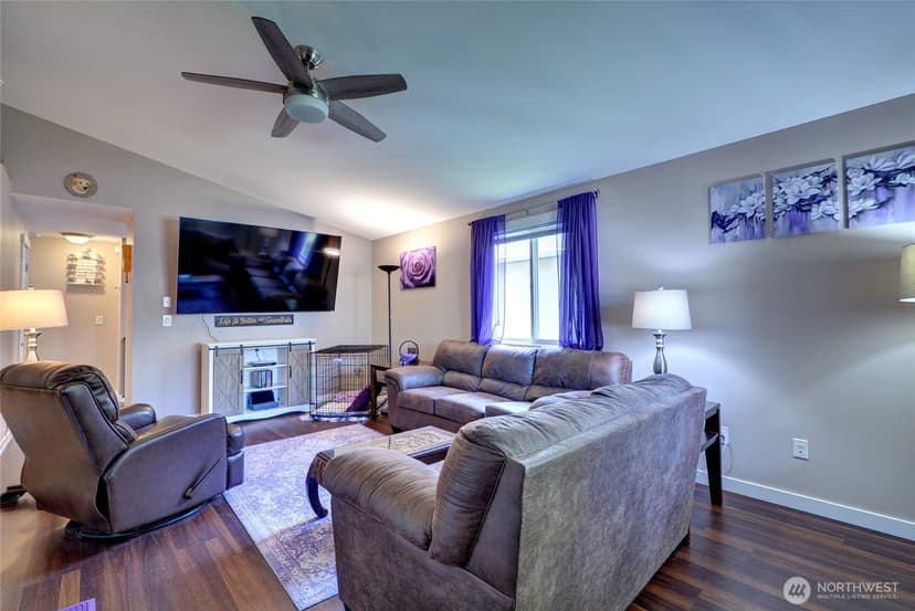 Property photo for 3306 182nd Street NE, Arlington photo 6