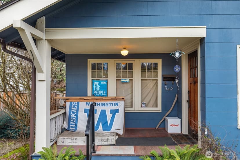 Property photo for 945 NW 62nd Street, Seattle photo 4