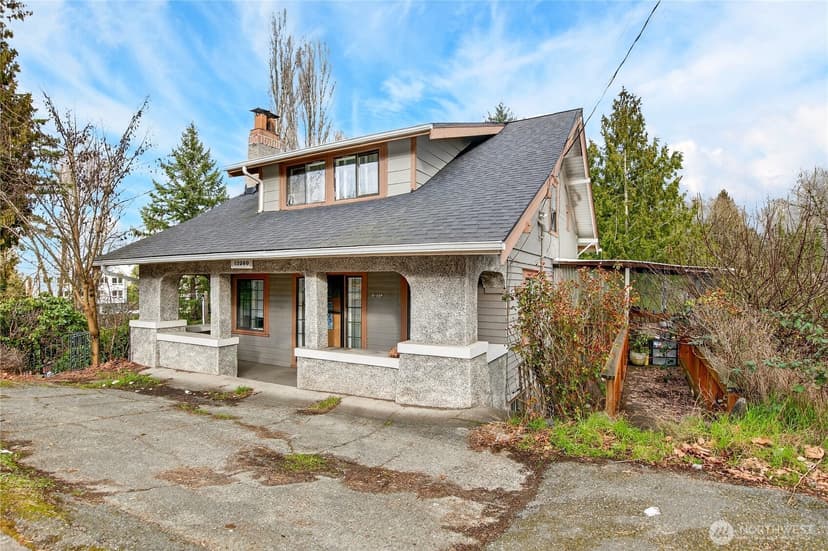 Property photo for 12260 Des Moines Memorial Drive S, Seattle photo 3