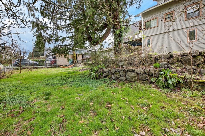 Property photo for 12260 Des Moines Memorial Drive S, Seattle photo 34