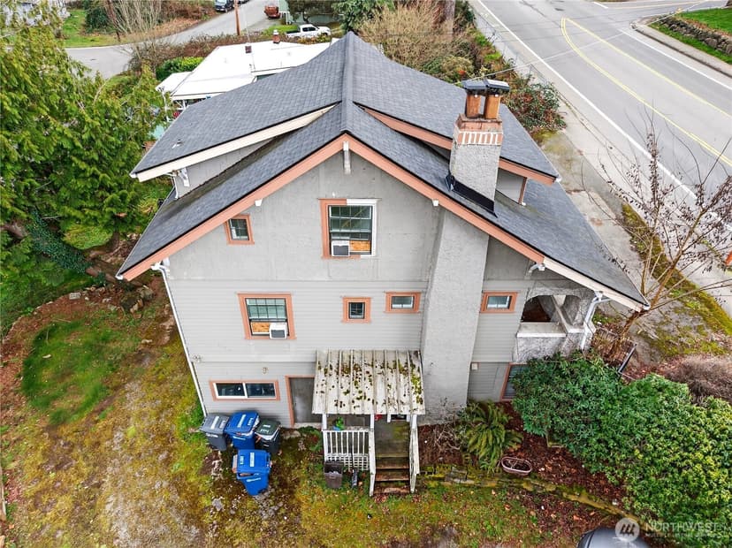Property photo for 12260 Des Moines Memorial Drive S, Seattle photo 6