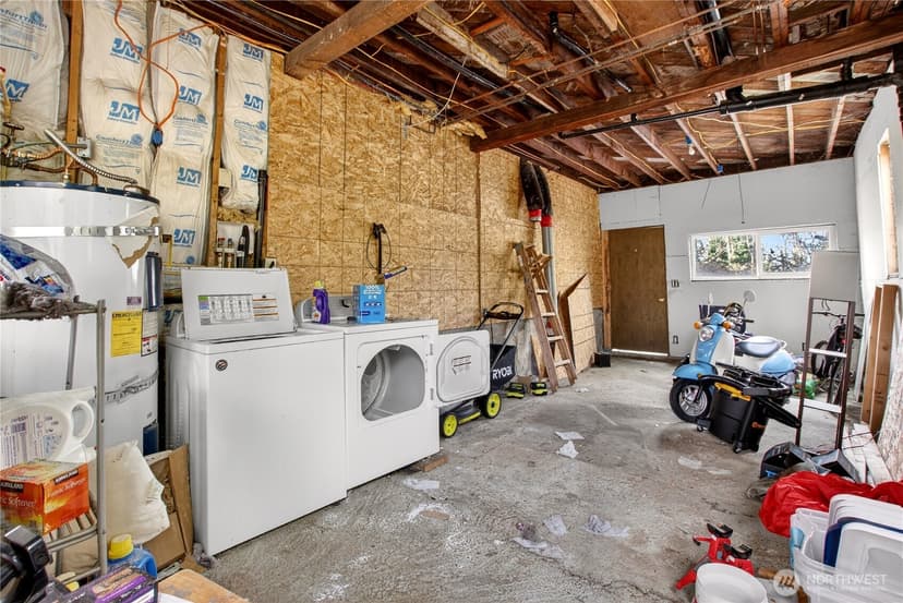 Property photo for 12260 Des Moines Memorial Drive S, Seattle photo 37