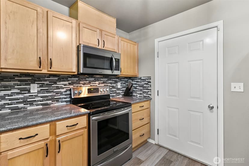 Property photo for 6306 Isaac Avenue SE #A, Auburn photo 4