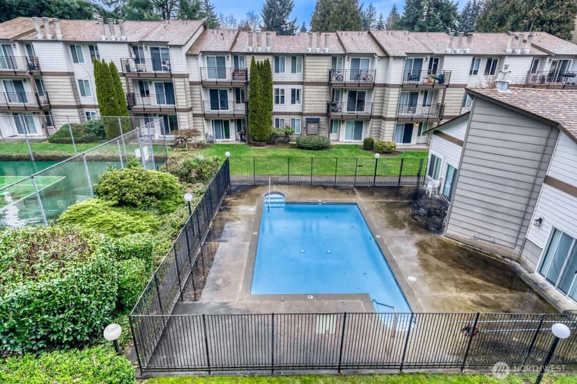 Property photo for 12904 126th Court NE #J302, Kirkland photo 26