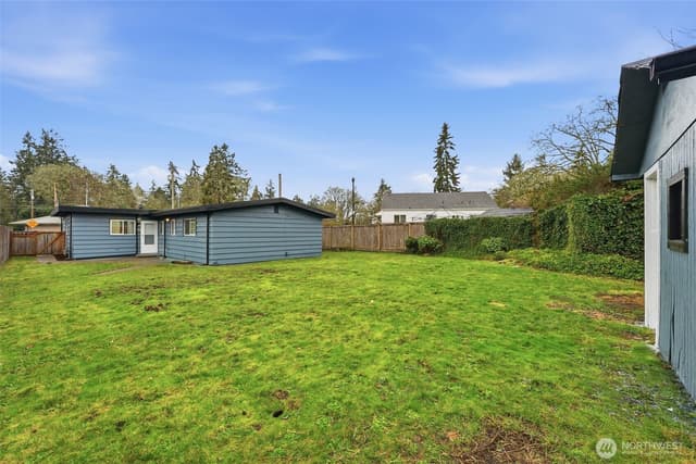 Property photo for 6609 Avondale Road SW, Lakewood photo 3