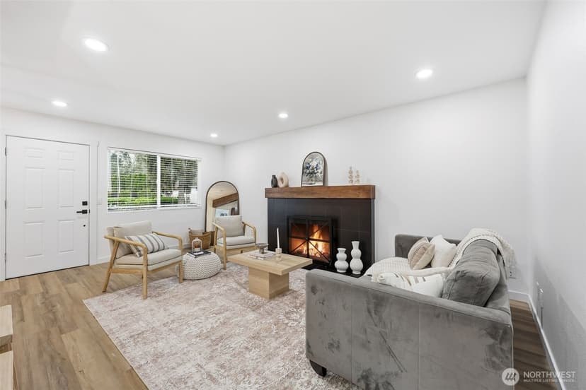 Property photo for 6609 Avondale Road SW, Lakewood photo 11