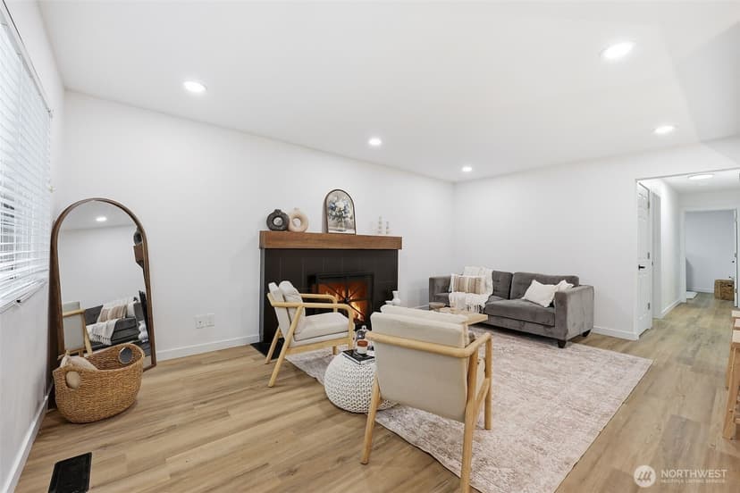 Property photo for 6609 Avondale Road SW, Lakewood photo 12