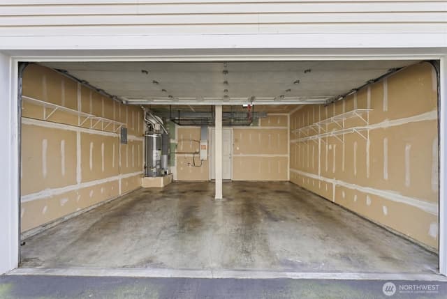 Property photo for 5705 200th Street SW #D, Lynnwood photo 2